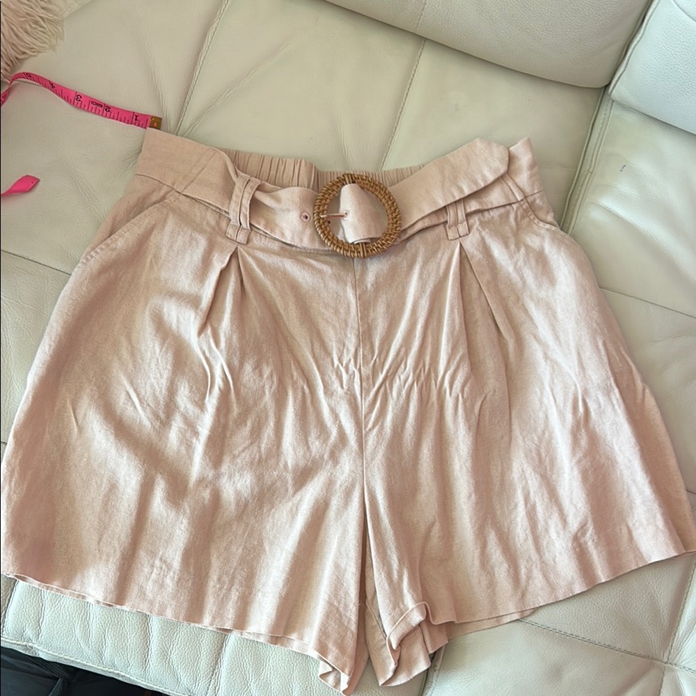 Linen Women's Shorts with Belt